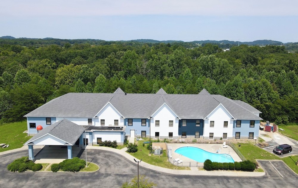 Grand Vista Hotel and Suites - photo 41