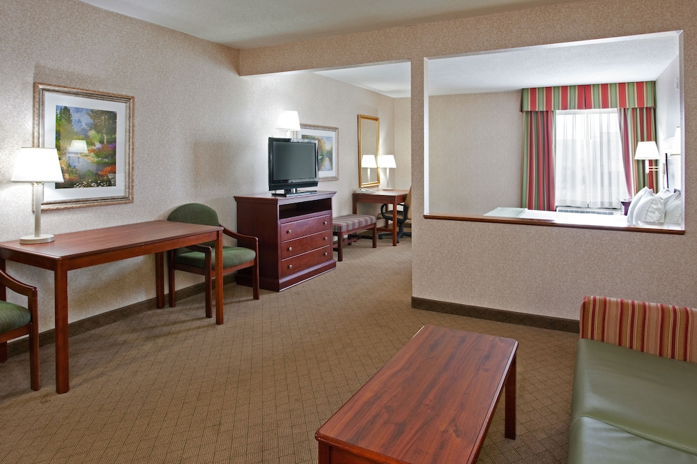 Holiday Inn Express Wilmington by IHG - photo 15