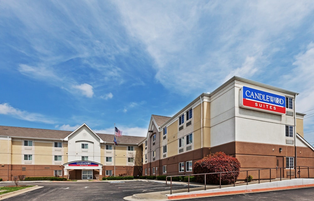 Candlewood Suites Owasso by IHG - photo 25