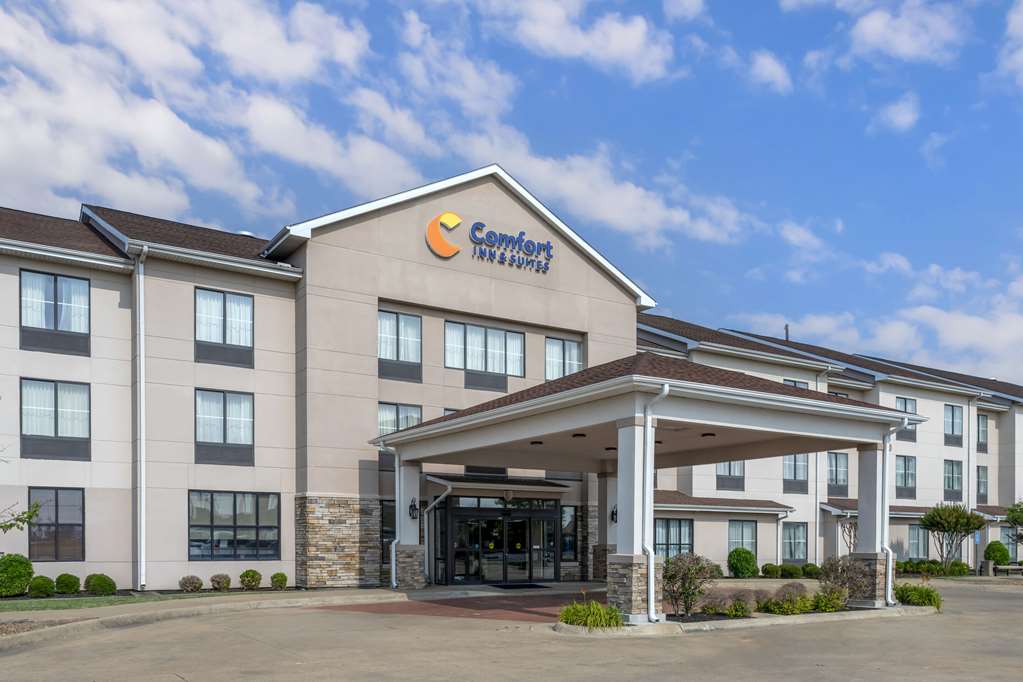 Comfort Inn & Suites Blytheville — hotel in Blytheville
