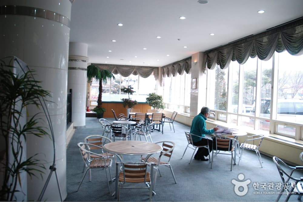 Asan Oncheon Hotel in Asan, South Korea