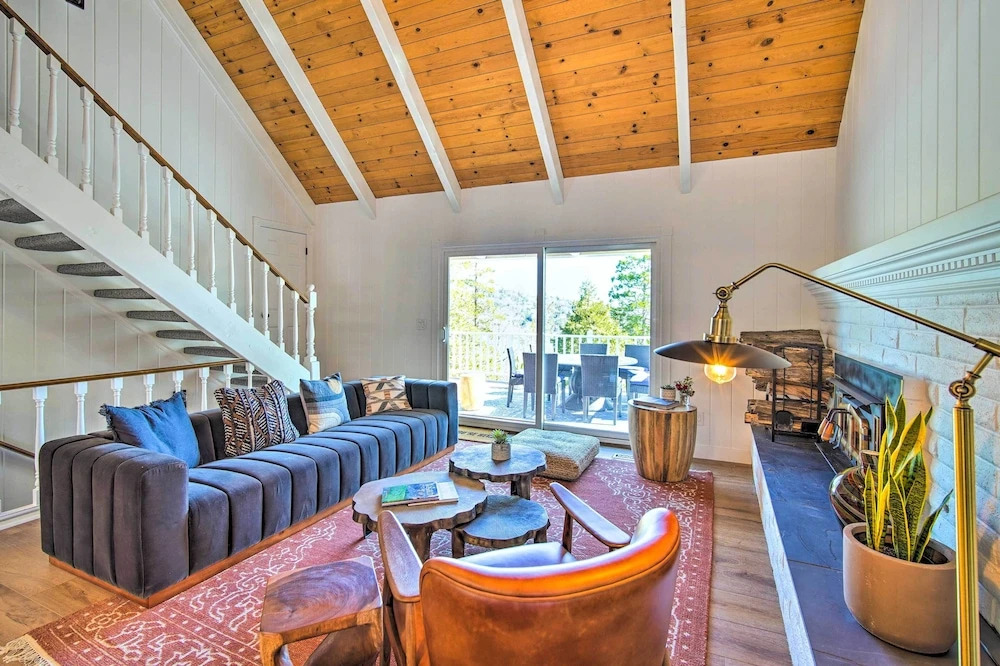 'ridgeline Retreat' w Mountain Lake Views — hotel in Lake Arrowhead