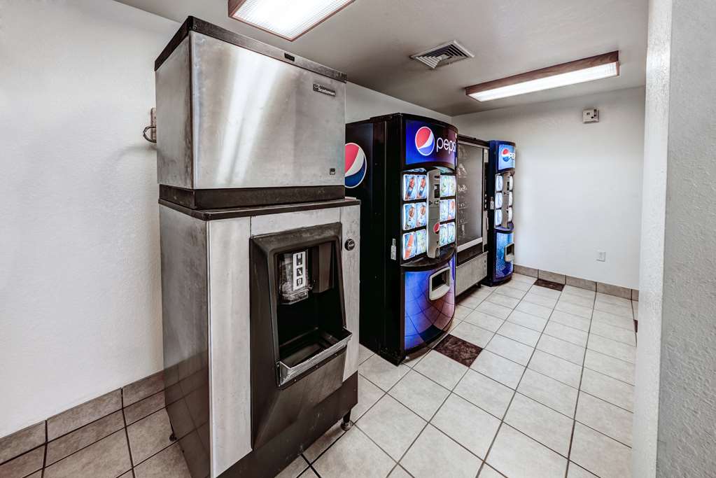 Motel 6 Niantic CT New London - photo 33