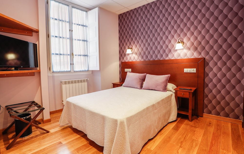 Hotel Rey Silo in Pravia, Spain