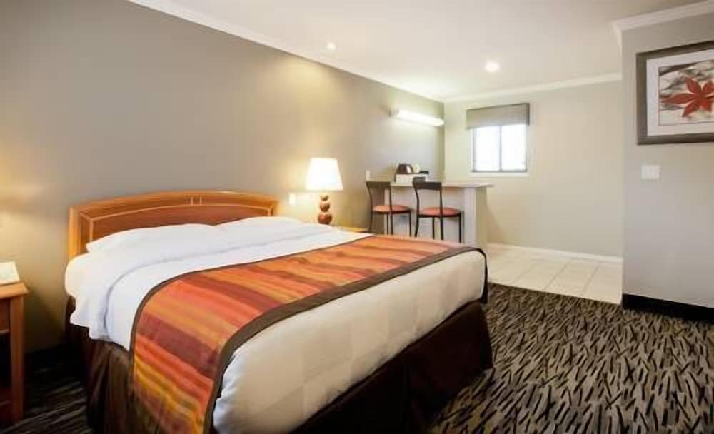 Hotel Parmani - photo 8