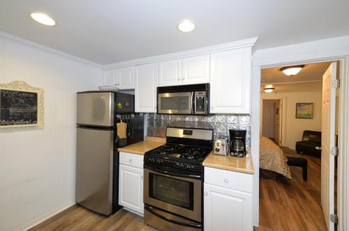 234CL 234 Claressa Ave in Avalon, United States