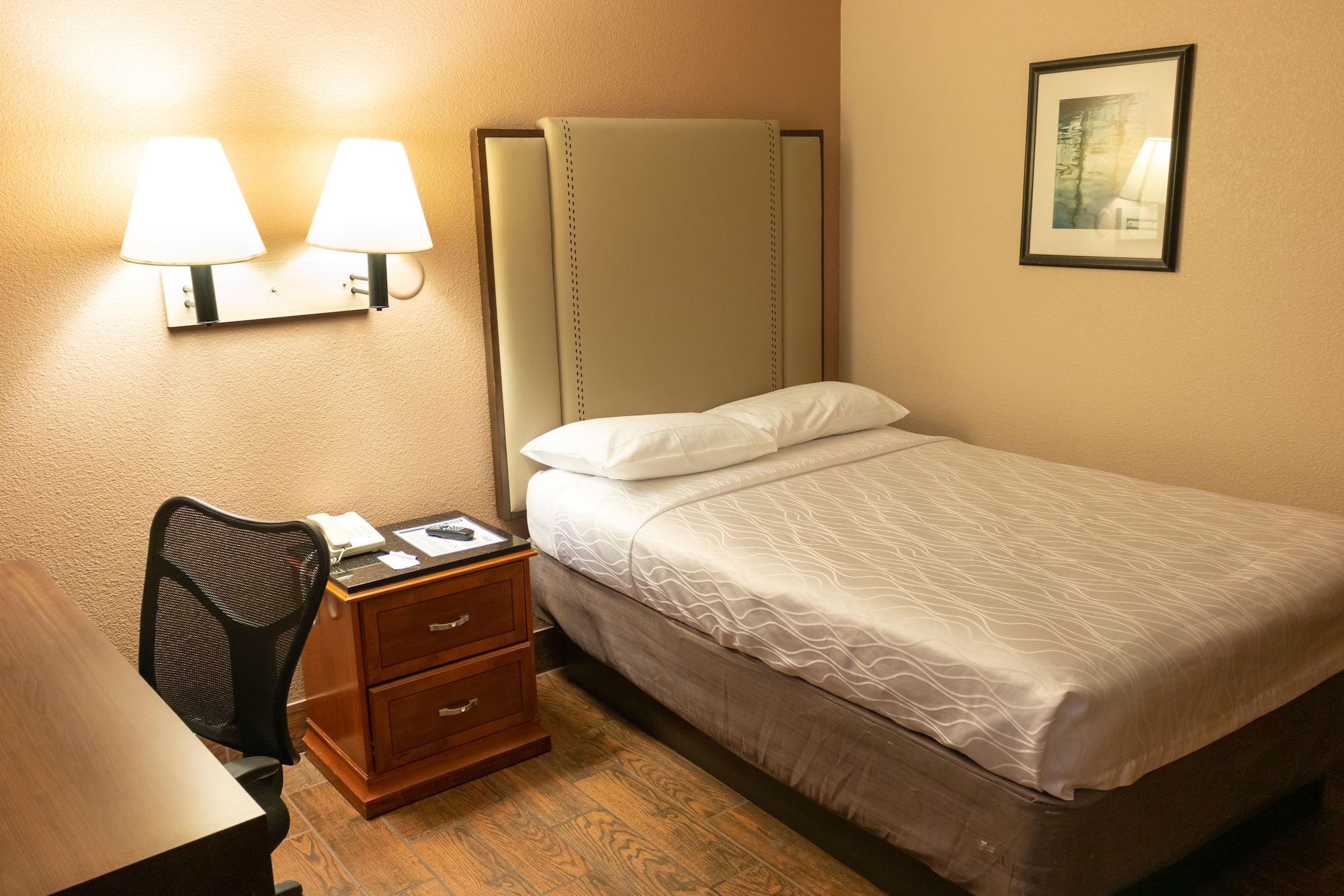 Budgetel Inn & Suites Yuma - photo 4