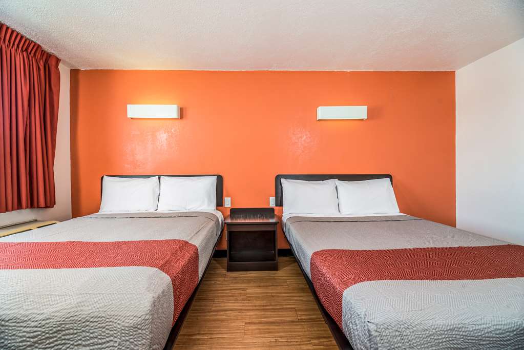 Motel 6 Westley CA - photo 12