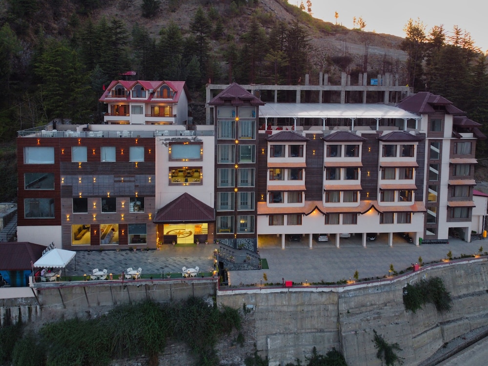 Pandora Kufri in Shimla, India