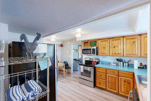 Beaches Inn Buccaneer Bay Bungalow - featured photo