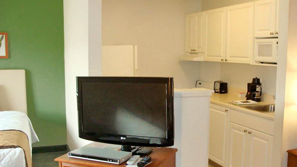Studio 6 Extended Stay St Louis MO Westport Craig Road - photo 36