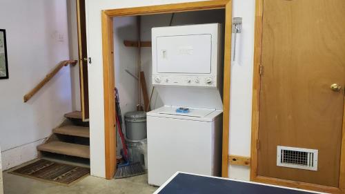 Karlin`s_ranch_house - photo 44