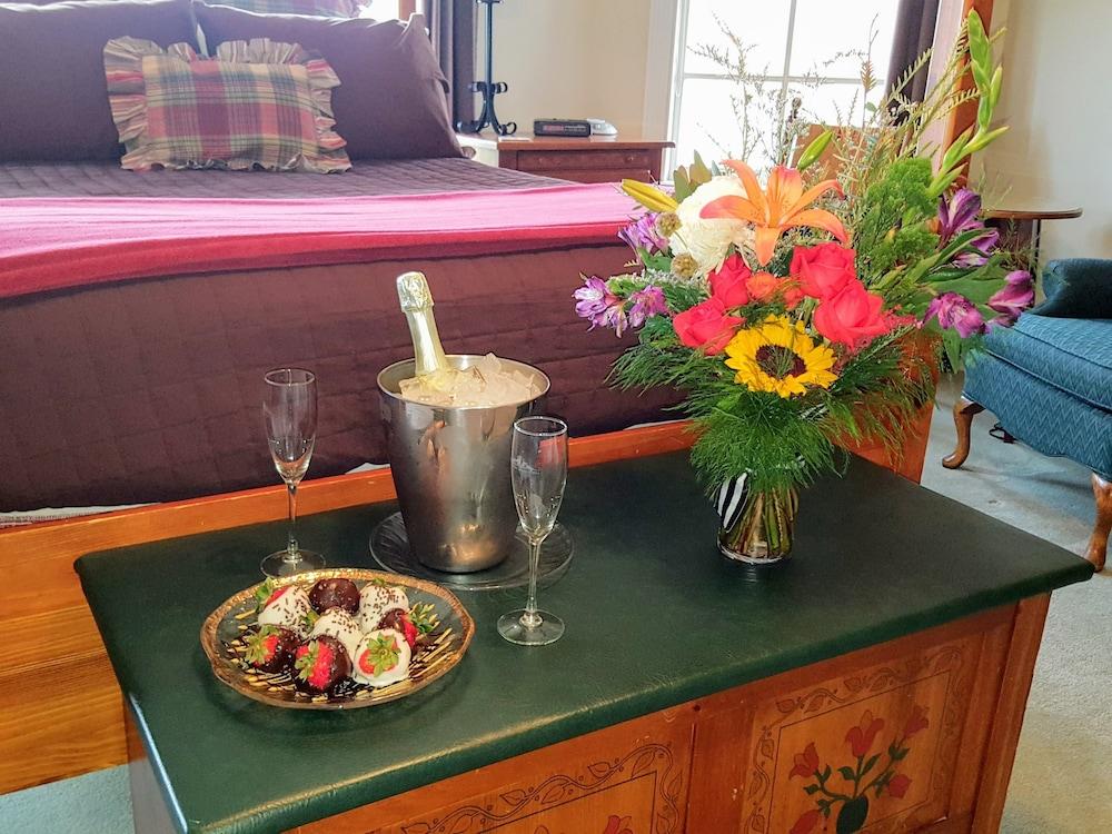 Brightwood Inn - photo 15