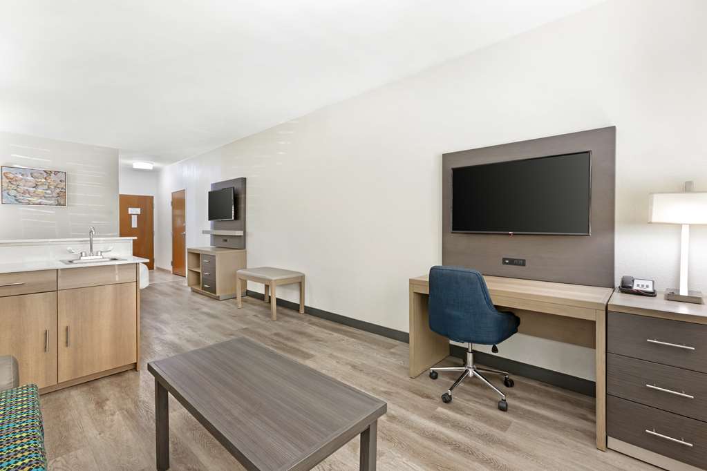 Best Western Plus Safford - photo 16