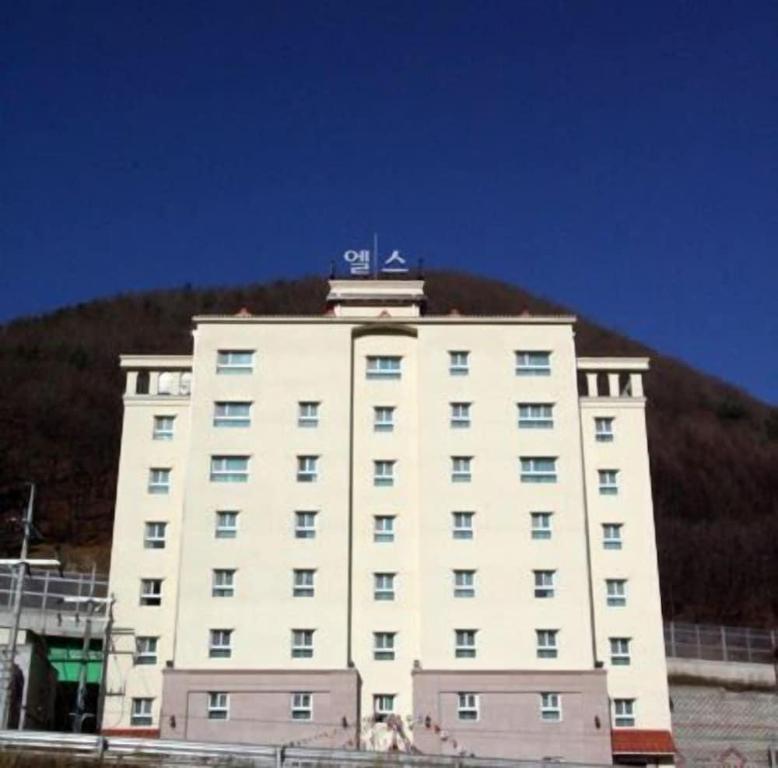 L’s Hotel in Pyeongchang, South Korea
