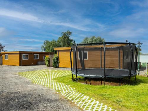 Dubbel Pret - carbon neutral hotel in Unknown City