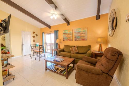 Cranes Cove Tranquil 1BR Coastal Getaway 340 — 4-Star Luxury Hotel in South Padre Island, United States