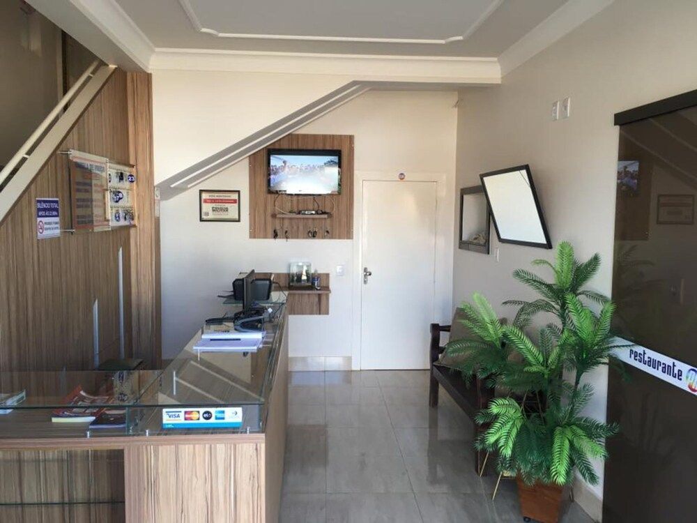 Paulo Hotel & Restaurante in Patos De Minas, Brasil