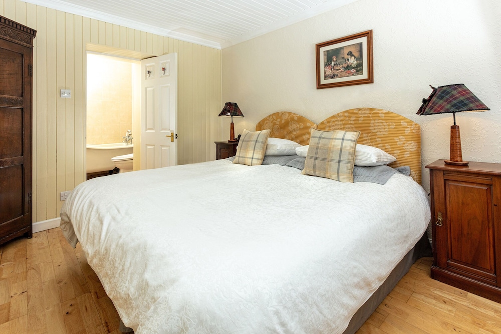 Creagan Guest House 5909445 — Ullapool