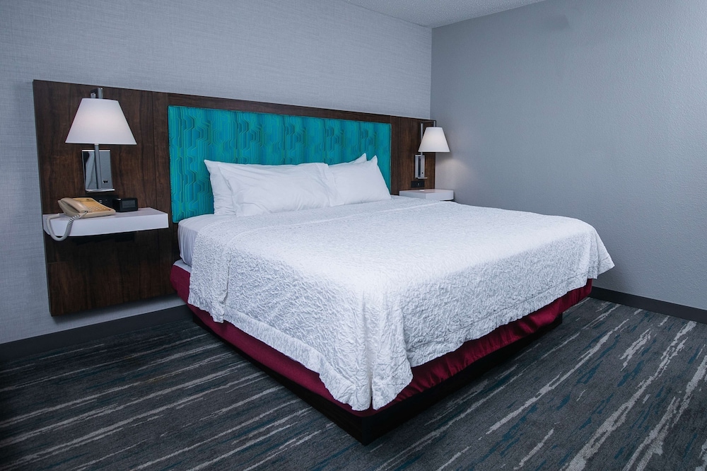 Hampton Inn Pickwick Dam At Shiloh Falls - photo 10