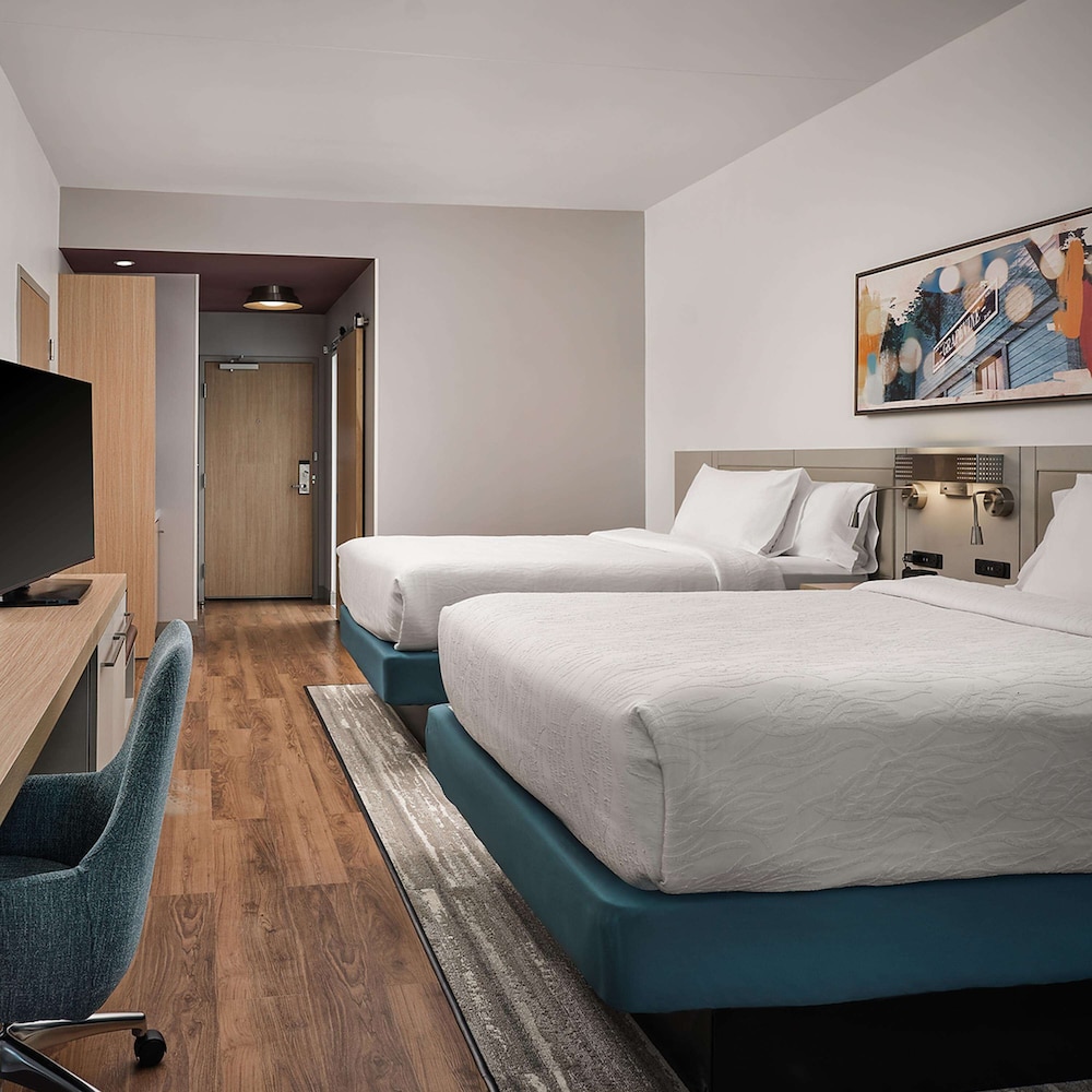Hilton Garden Inn Grapevine at Silverlake Crossing - photo 22