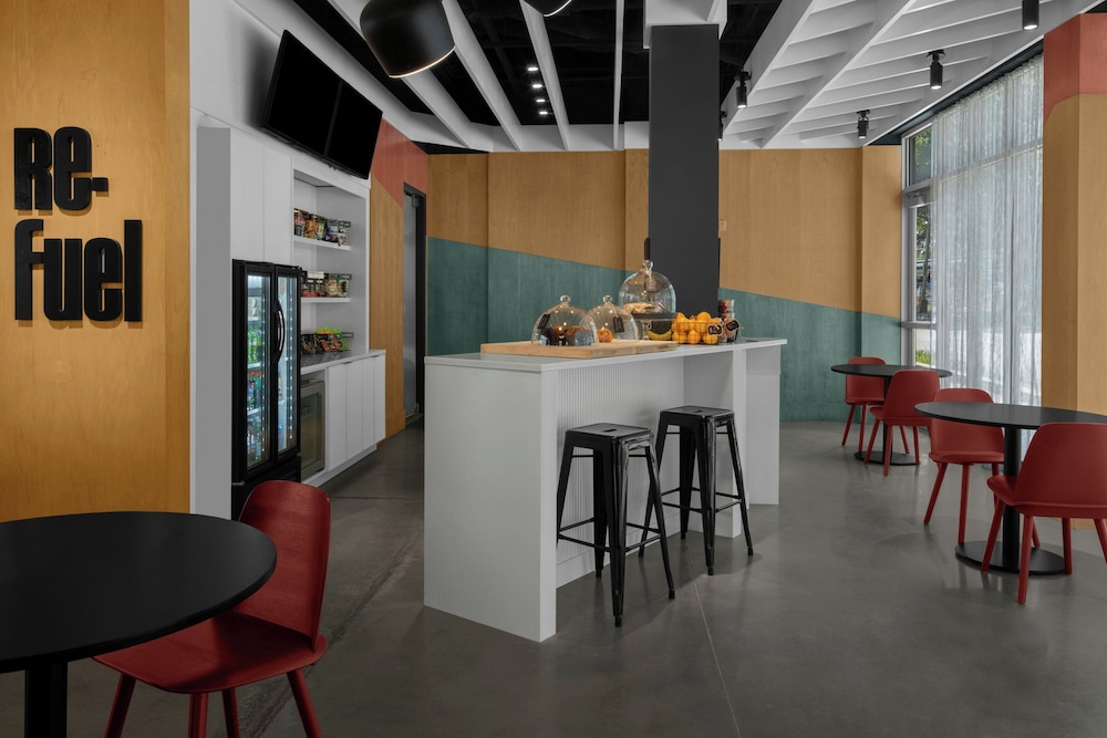 Aloft Savannah Downtown Historic District - photo 2