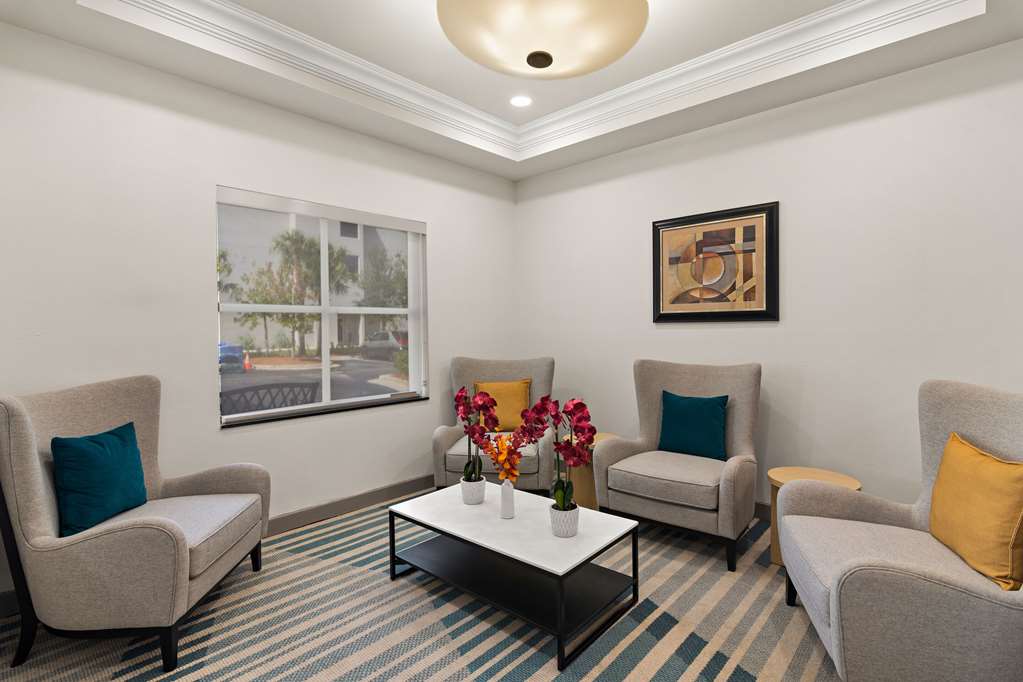 Comfort Suites Vero Beach I 95 - photo 2