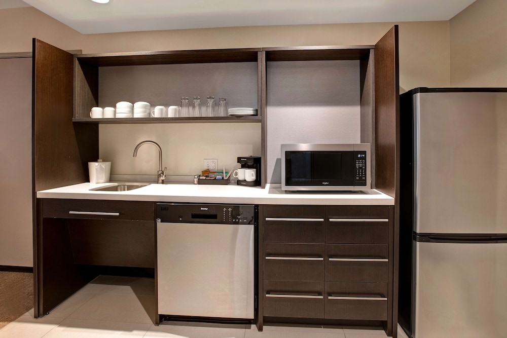 Home2 Suites by Hilton Lexington Hamburg - photo 20