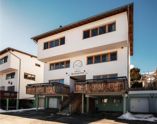 Serfaus Alpensuites — 4-Star Luxury Hotel in Serfaus, Austria