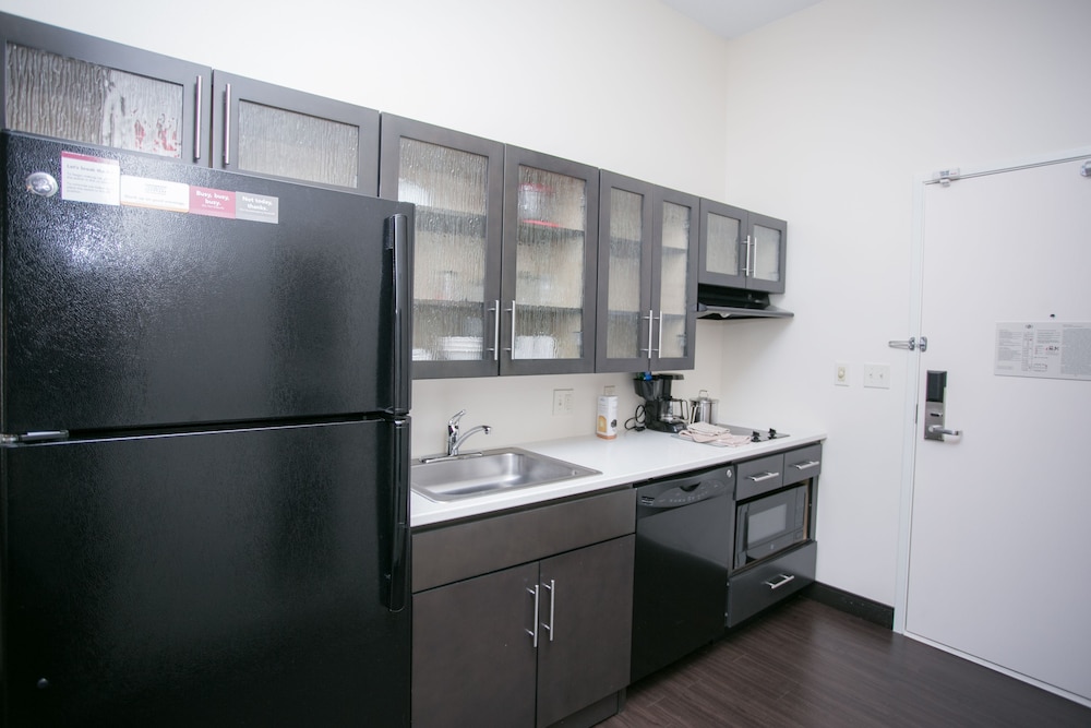 Candlewood Suites Fargo N. Dakota State University by IHG - photo 10