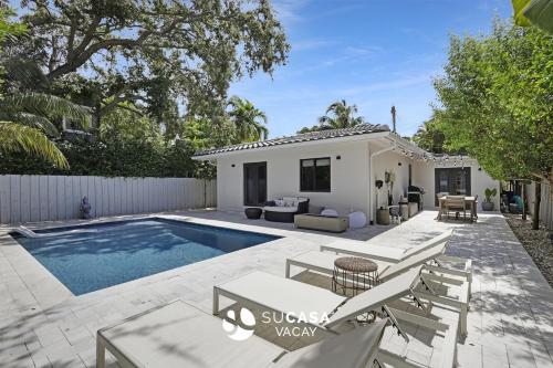 Designer Home w Pool & Firepit 7 min to Brickell — 4-Star Luxury Hotel in Miami, United States