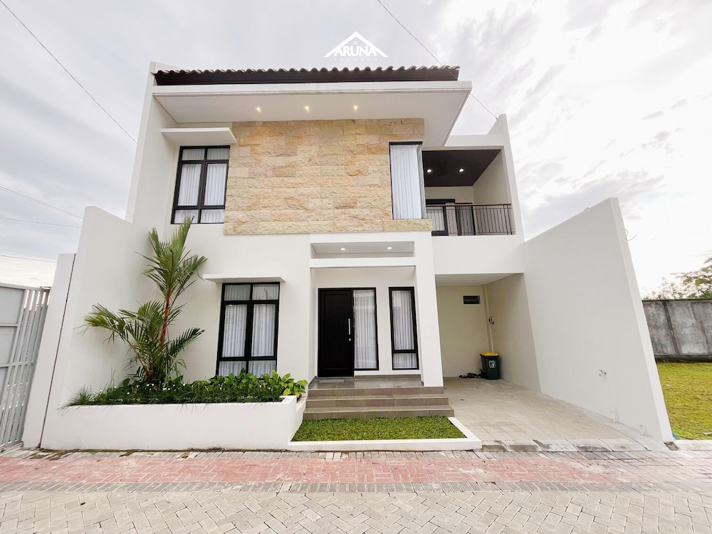 Aruna Kalasan in Depok, Indonesia