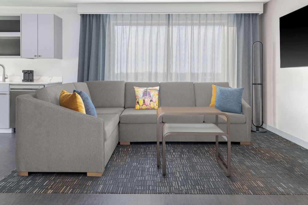 Homewood Suites by Hilton Holland - photo 25