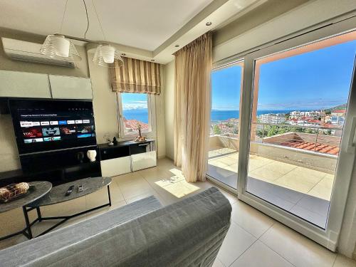Serenity Apartment — 4-Star Luxury Hotel in Kavala, Greece