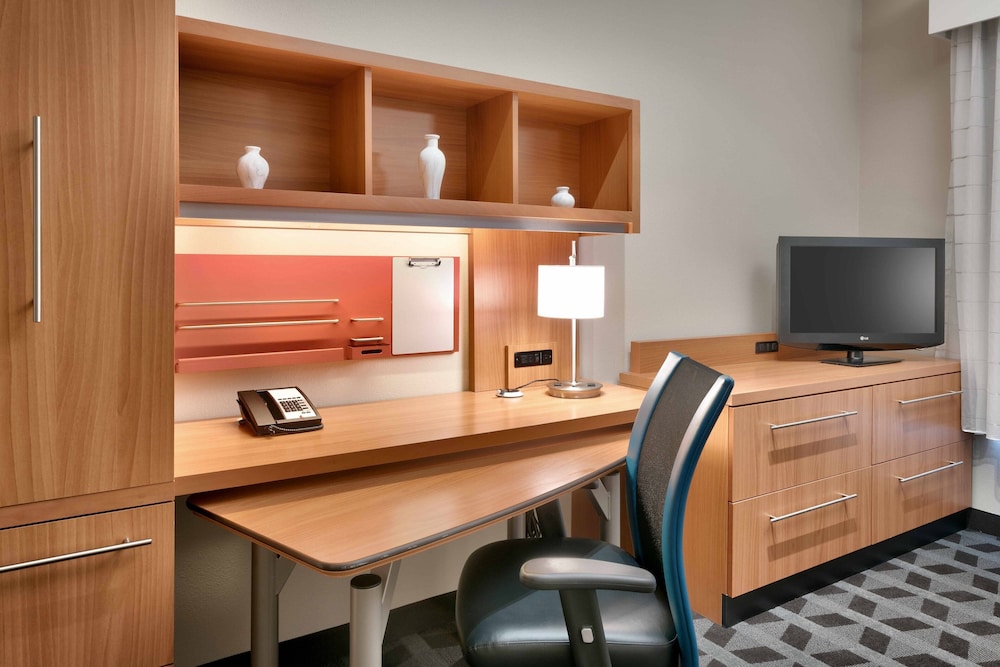 TownePlace Suites by Marriott Elko - photo 8