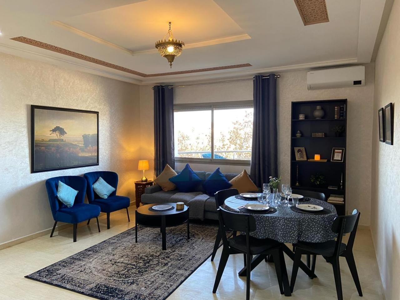 Appartement Luxueux 2 chambres à 300m de la Gare de train — 4-Star Luxury Hotel in Fes, Morocco