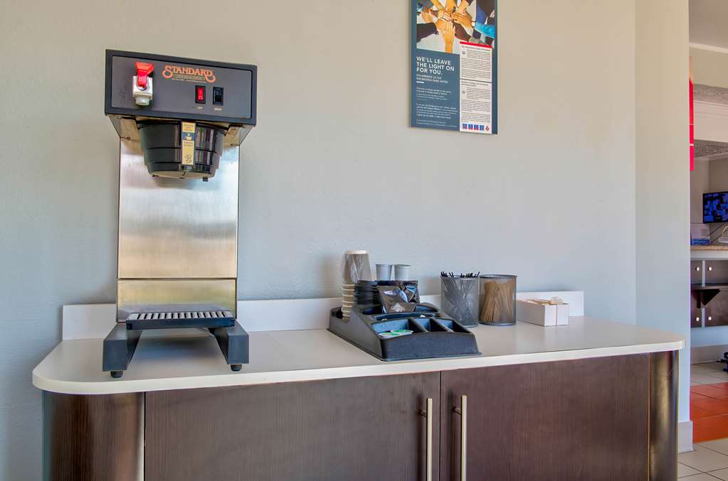 Motel 6 Fort Worth TX White Settlement - photo 24