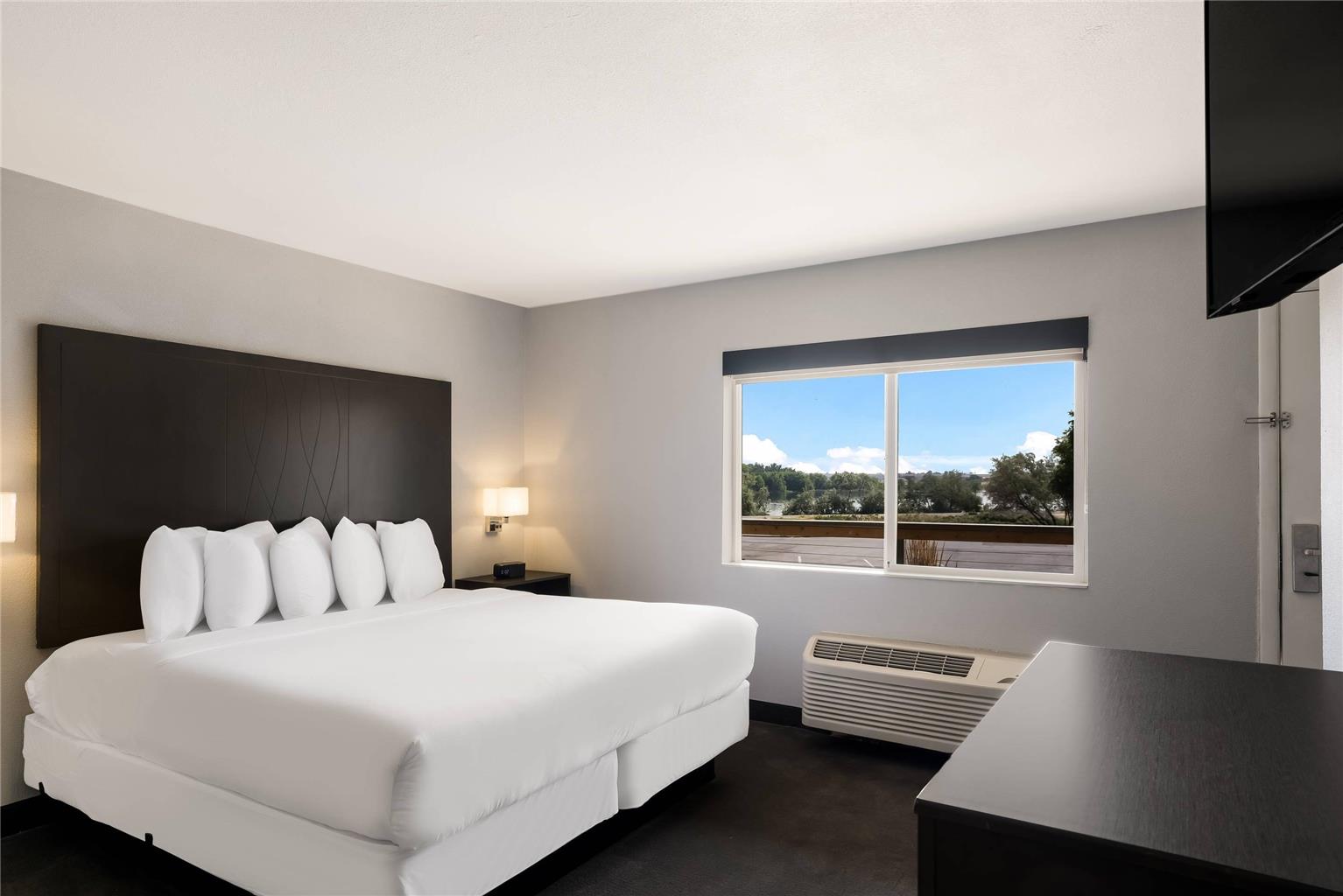 Richland Riverfront Hotel and Conference Center Ascend Hotel Collection - photo 28