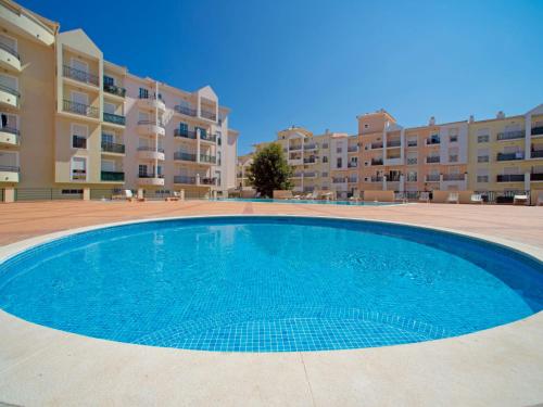 Apartment Sunny Beach Diamond by Interhome — 4-Star Luxury Hotel in Armacao De Pera, Portugal