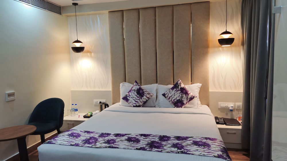 Genx Jamui - carbon neutral hotel in Jamui