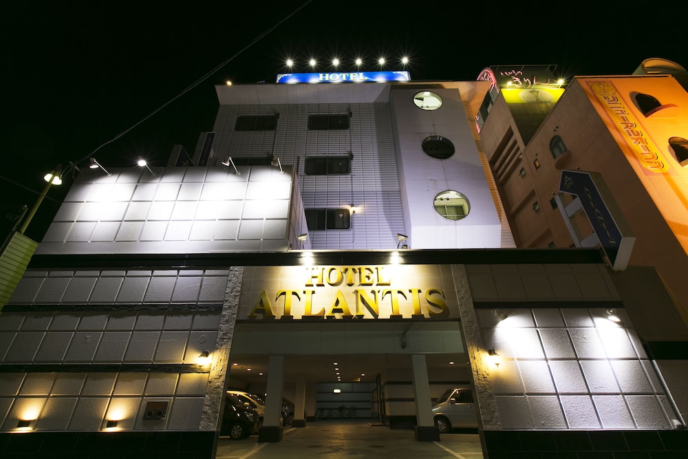 Hotel Atlantis Higashiosaka Adults Only — Higashi Osaka