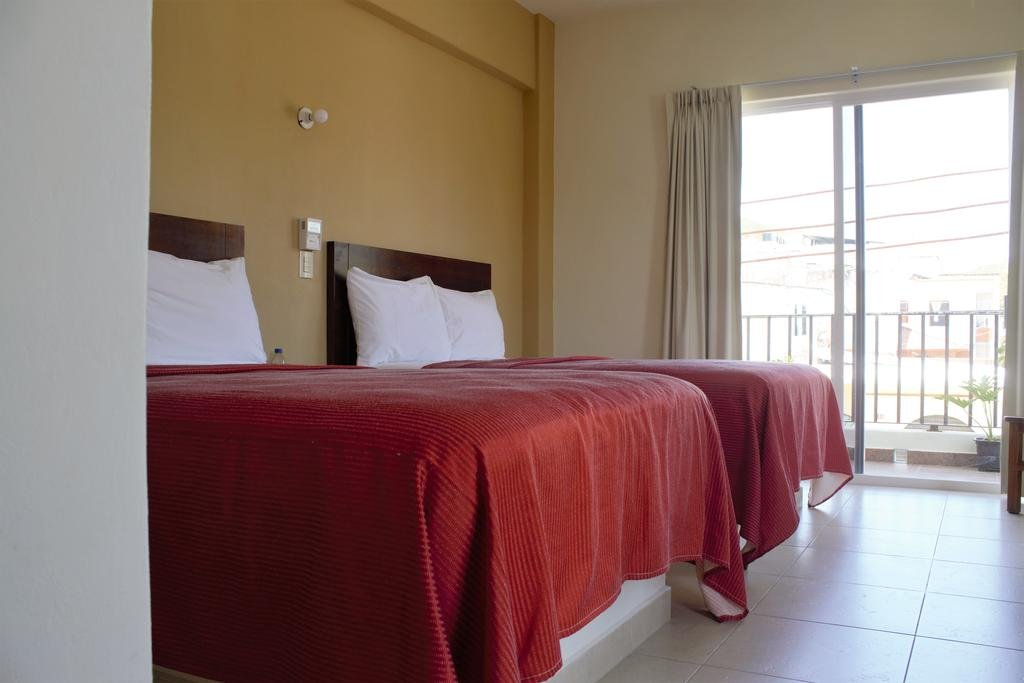 Hotel Nonni in Santa Maria Huatulco, Mexico