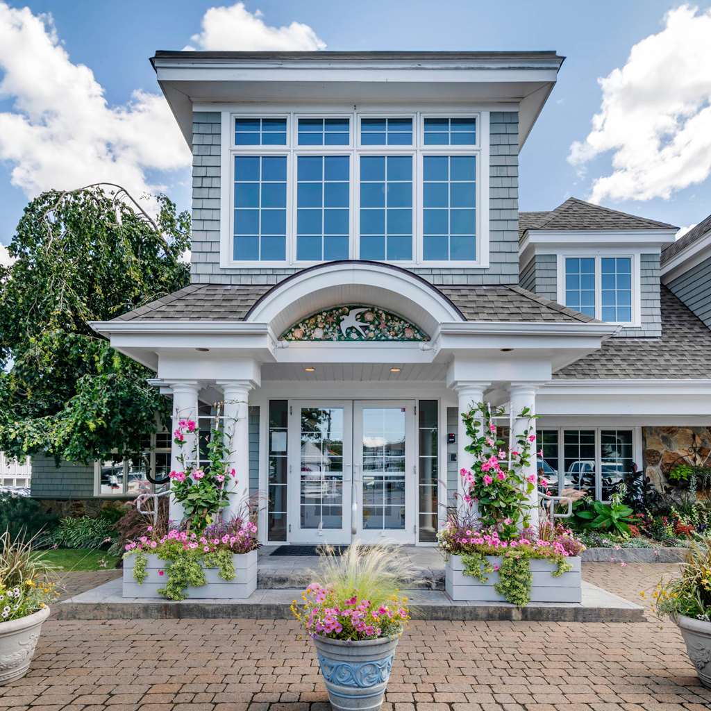 Anchorage By The Sea — Ogunquit