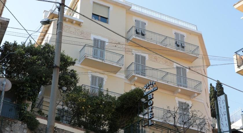 Hotel Villa Amelia in Alassio, Italy