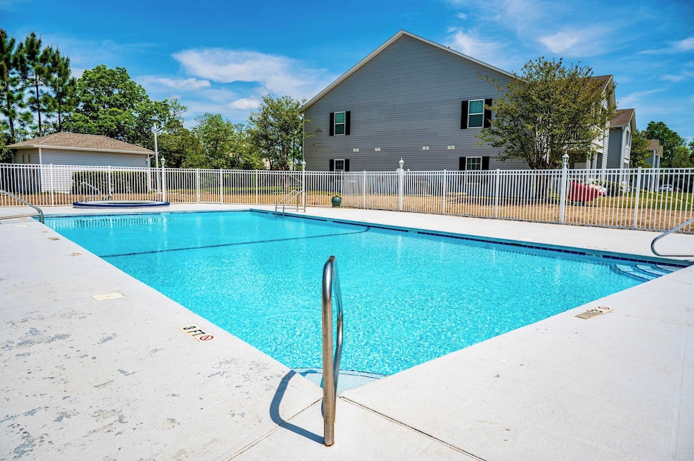 Sunny Memories Resort 3 BR - photo 19