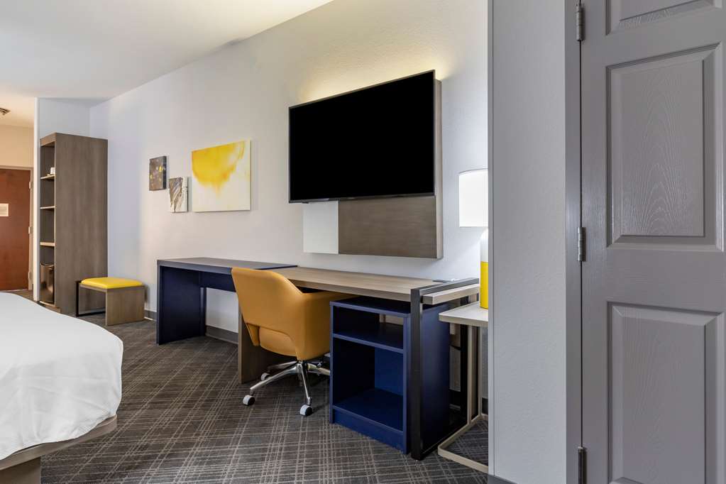 Comfort Suites Natchitoches - photo 17