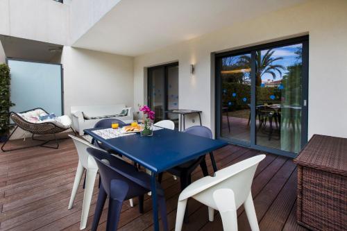 Luxury garden apartment 2BR in the best development of Cap d'Antibes Juan les Pins — 4-Star Luxury Hotel in Antibes, France