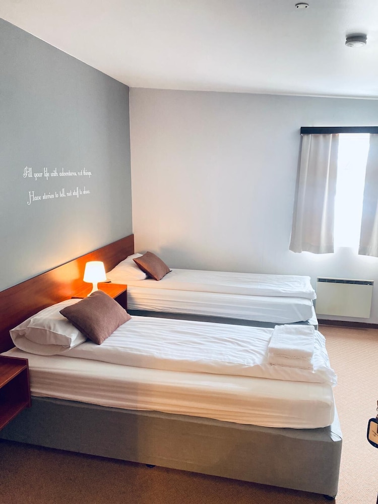 Hotel Capitano — Reydarfjoerdur — photo 4