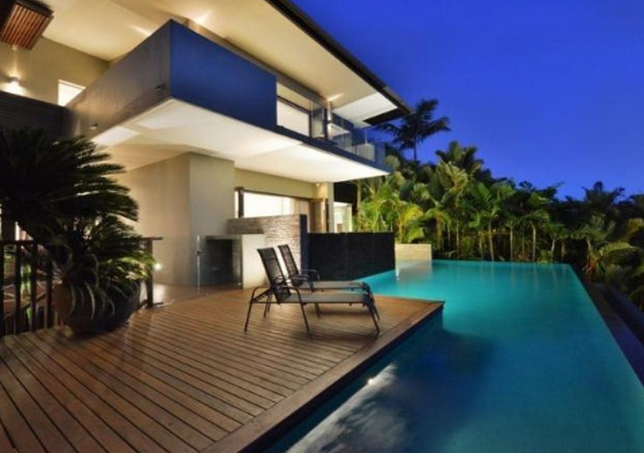 61 Murphy Street Luxury Holiday Home — 4-Star Luxury Hotel in Port Douglas, Australia