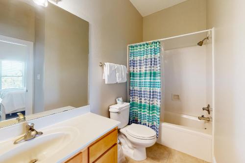 Horningsholm by Meyer Vacation Rentals — 4-Star Luxury Hotel in Orange Beach, United States